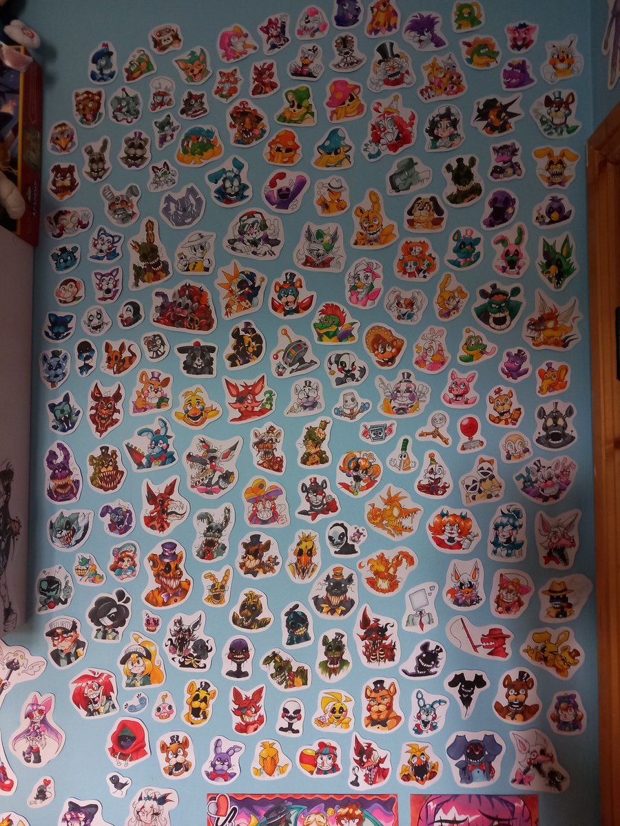 FINALISED - THE FNAF PROJECT

Until we get new characters, here it is in it's entirety, all stuck on my bedroom wall lol

#fnaf #fmaffanart #fivemightsatfreddys