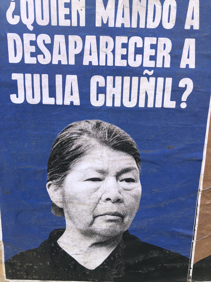 "Desde el año 2018, fue víctima de una campaña de hostigamiento que incluyó intentos de atropello, sobornos e incluso la destrucción del puente que era vital para la conexión de su comunidad, acciones destinadas a forzar su salida del territorio"
#DondeEstaJuliaChuñil