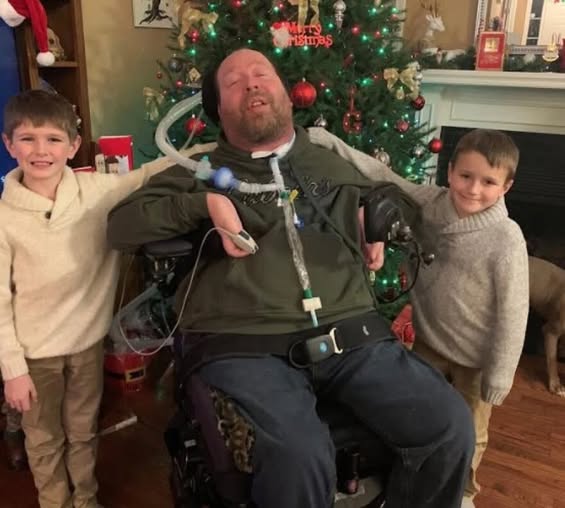 JamesAfi50733's tweet image. in honor of #spinalcordinjuryawareness month and we honor #stephengedda who was injured and paralyzed and had tramatic brain injury in a truck accident, he had to sue state farm to keep him at home in 2022, his injury didn&apos;t define him and he&apos;s living the good life.
you go steve.