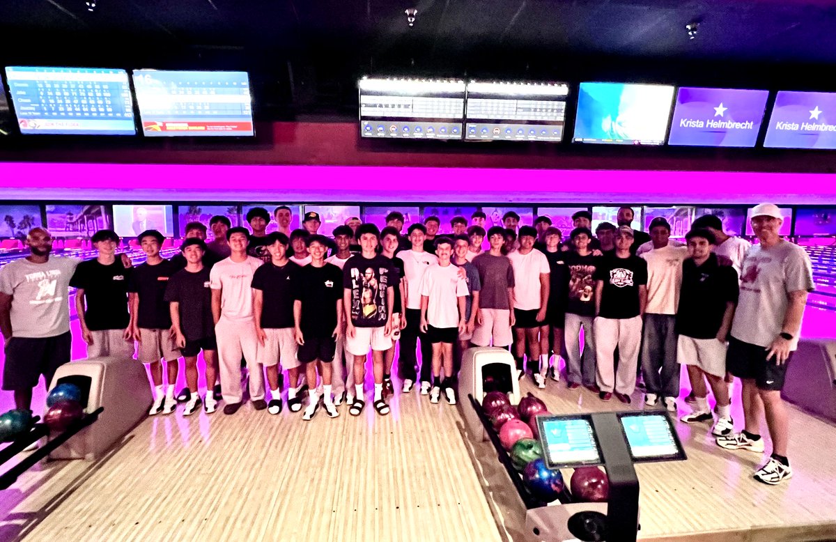 Bowling with the men's basketball program ✅️🎳

#GoMustangs