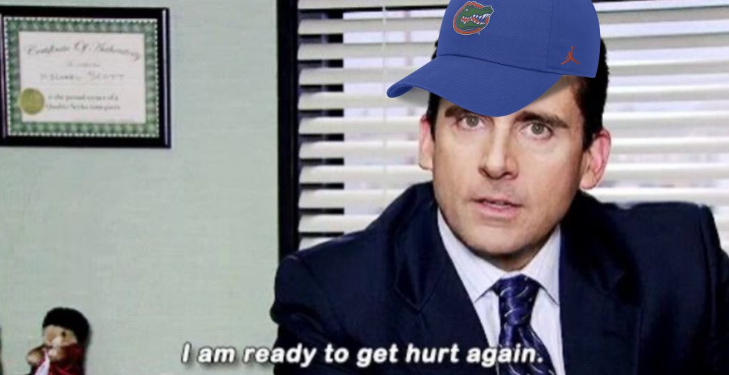 UFBarstool's tweet image. Kickoff!