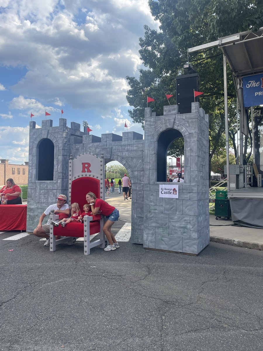 How many other Gameday experiences can you find a free Ferris wheel, Boardwalk games, a petting zoo, <a href="/rusirhenry/">Sir Henry</a> castle, and so much more?

The answer: no where else but the <a href="/RUboardwalk/">The Rutgers Boardwalk</a> 🎡🎢🐐🏰 <a href="/RFootball/">Rutgers Football 🪓</a> 

#CHOP #GoRU 🪓