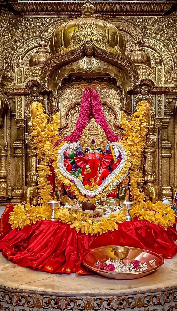 Jayalko1's tweet photo. श्री सिद्धिविनायक नमो नमः⛳️ https://t.co/IWnhAQQmg9
