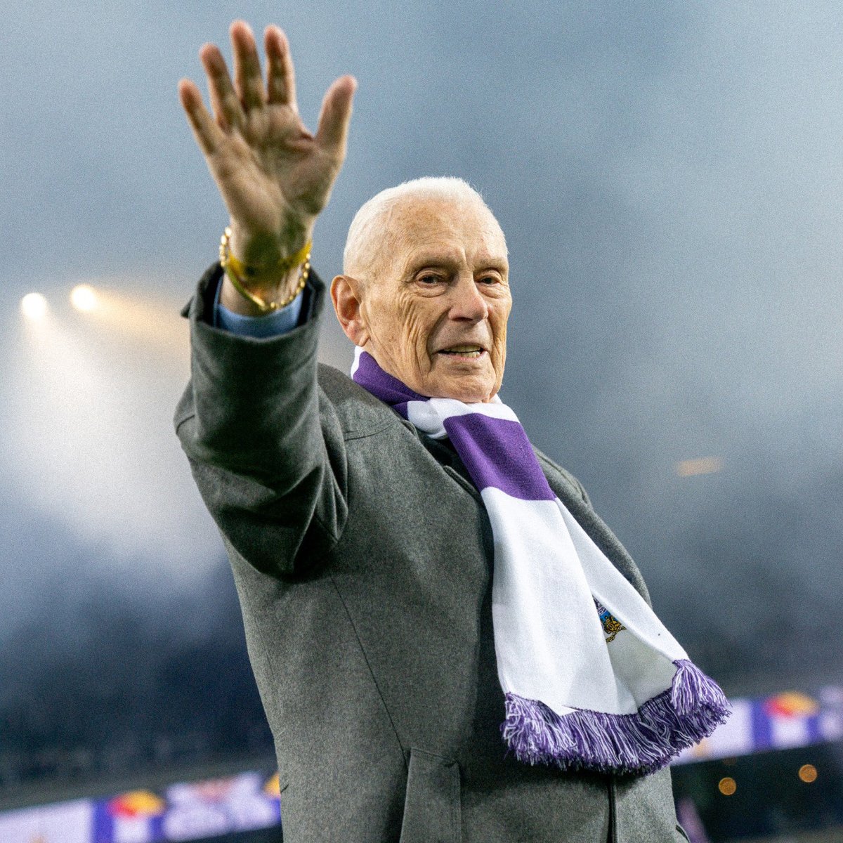 Remembering Michel Verschueren today, who passed away three years ago.
A true icon of RSC Anderlecht, whose passion and vision shaped Belgian football.💜
forever in the hearts of RSCA fans.💫