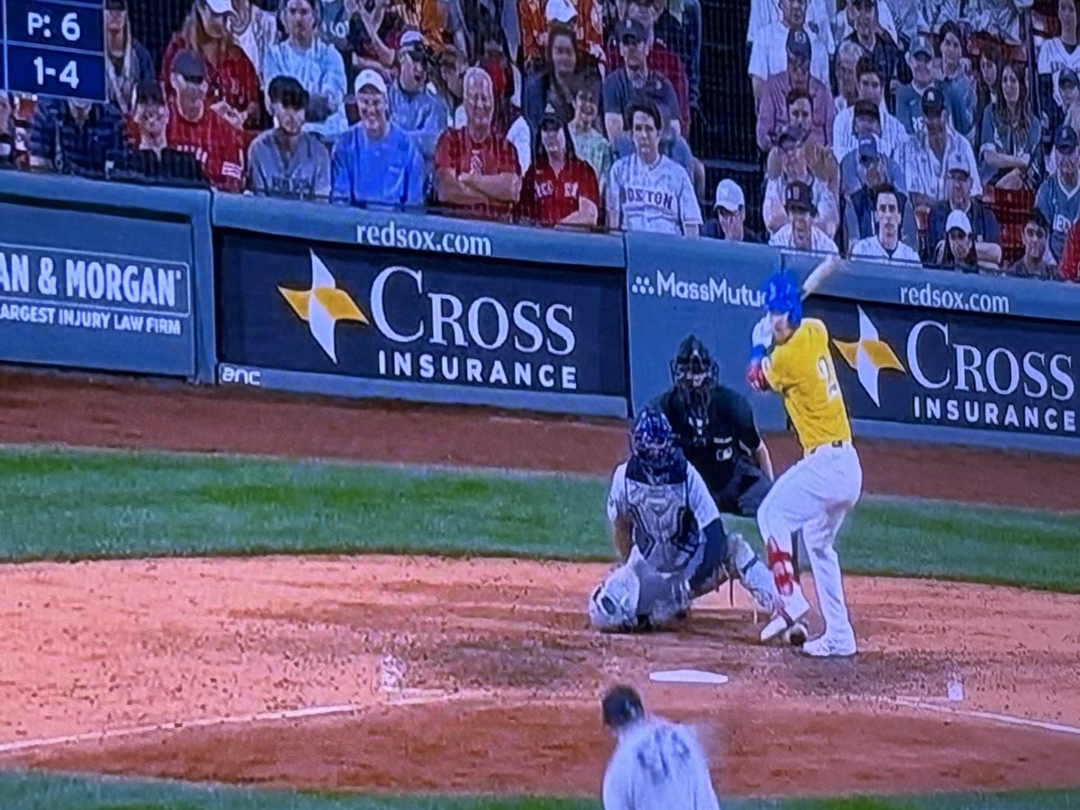 netomunro's tweet photo. respeto a ⁦@RedSoxBeisbol⁩ ⁦@RedSox⁩ presentan buena pelea, pero van a necesitar reactivar a ⁦@Bigpapi343⁩ y a @pedromartinez, para regresar a la pelea. ⁦@EduardoChavez⁩ ⁦@TelyCordova⁩ ⁦⁦⁦⁦⁦@hectorplatt⁩ ⁦⁦@HPlattAcedo⁩ https://t.co/BgD2Lq2hEG