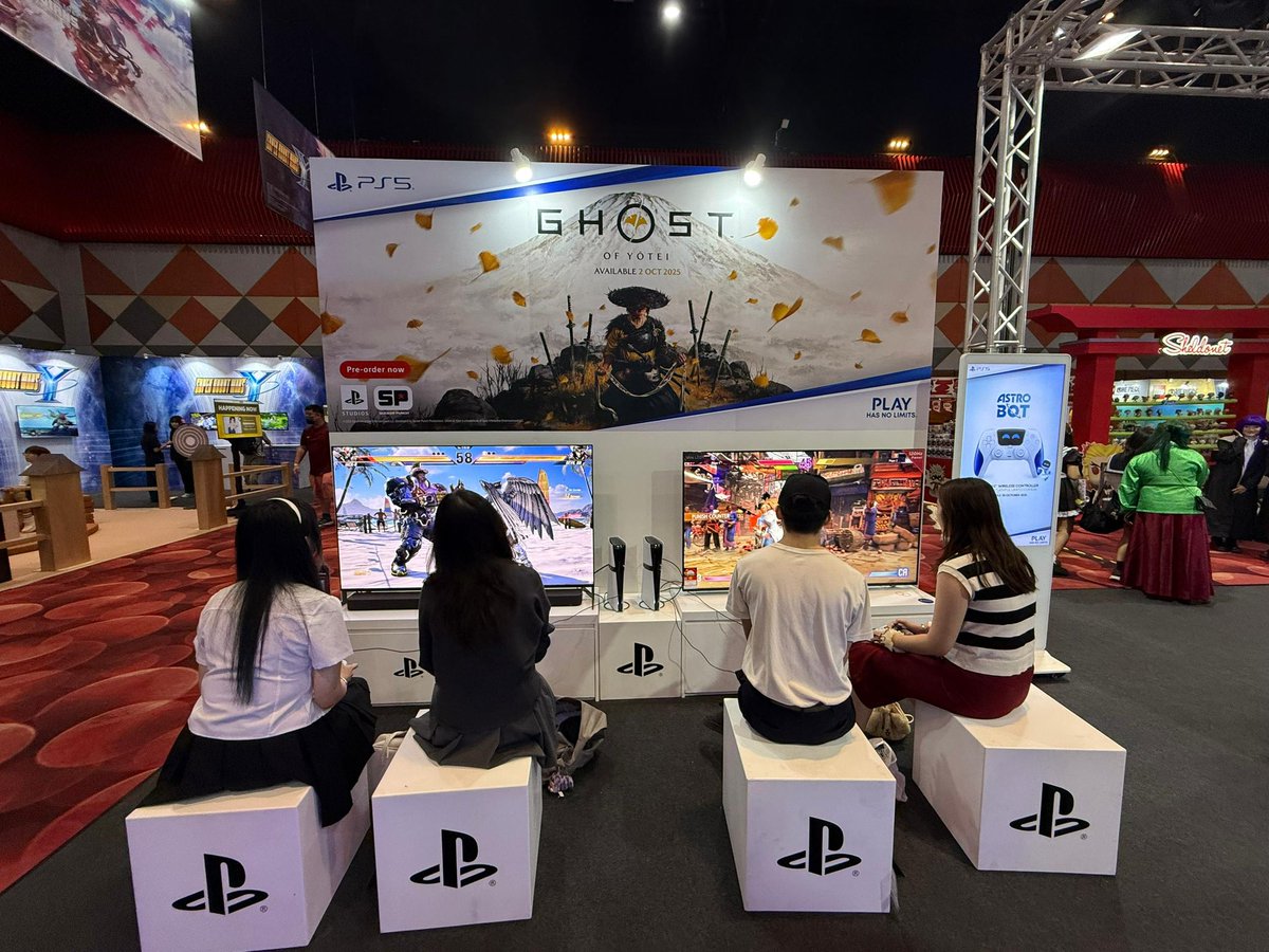 mistahasnul's tweet photo. 🚨 Sunway is lit with #CosMic2025! 🚨

👾 PS5 game battles
🎬 #ChainsawMan: The Movie – Reze Arc hype
🎭 PlayStation Icons wayang kulit by @actiontintoy (the most awesome as shadow puppets!)

Don’t miss the #OneSony takeover at Sunway Pyramid Convention Centre this weekend 🎉🔥 https://t.co/WlQlvTbQOG