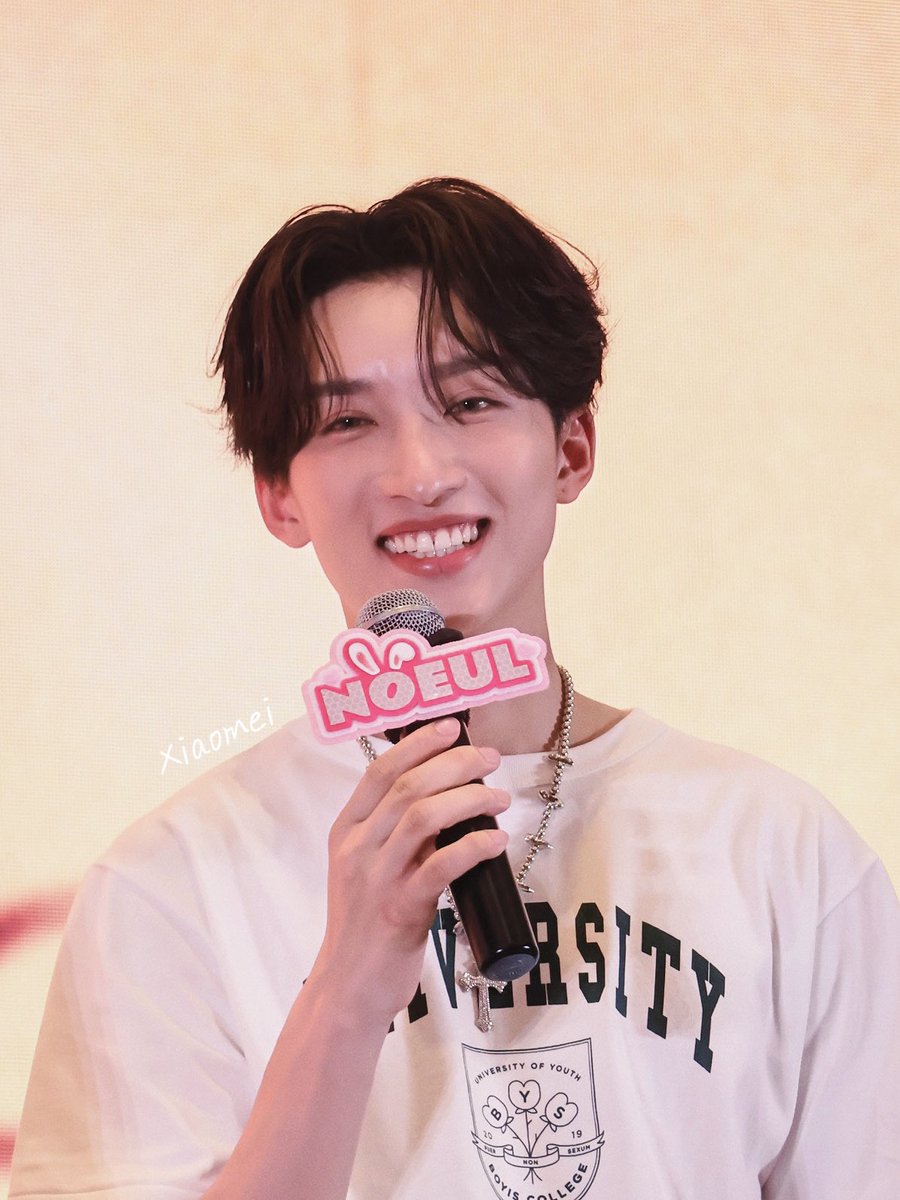 #Noeulnuttarat #Magentababy 
 #BossNoeul1stDualFSInChina 
2025.09.13   黑发男孩