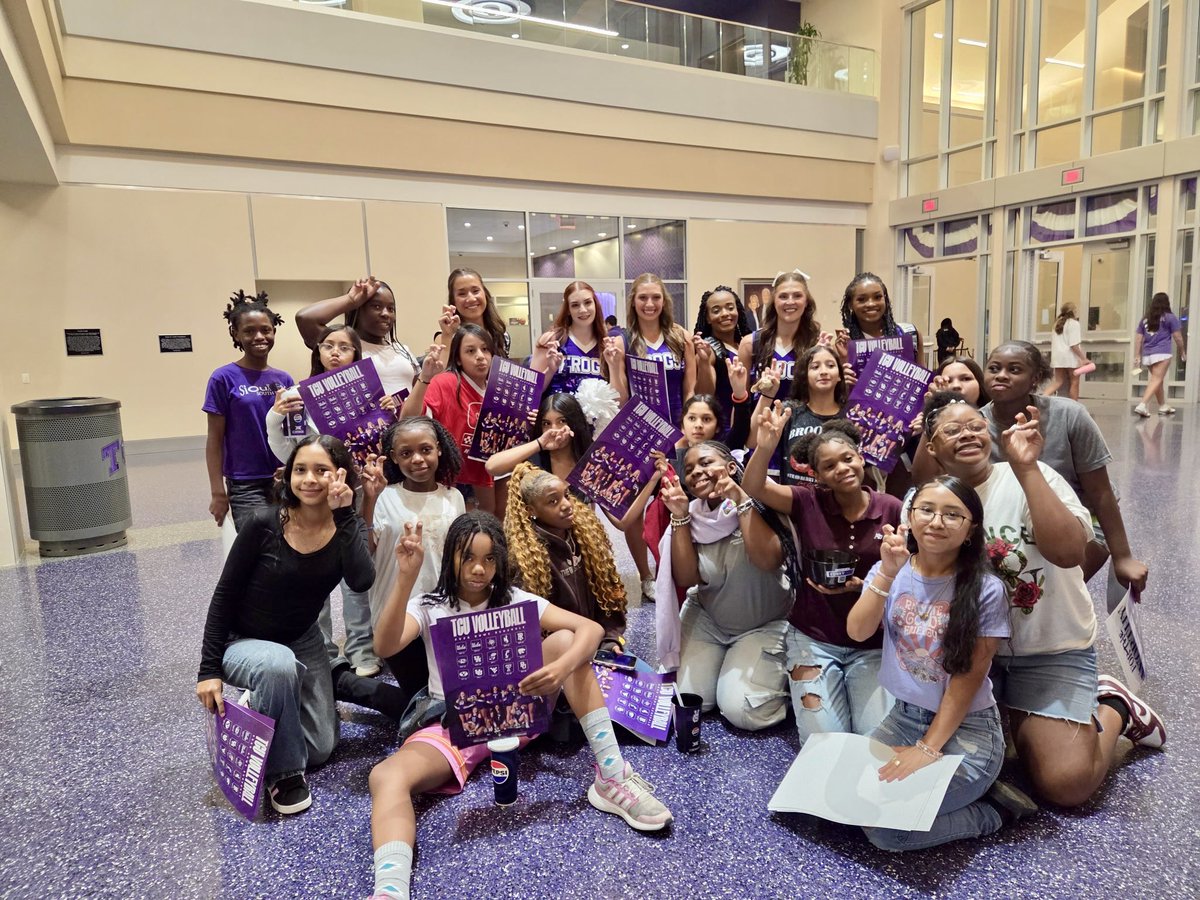 Leadership Academy at Forest Oak tweet media