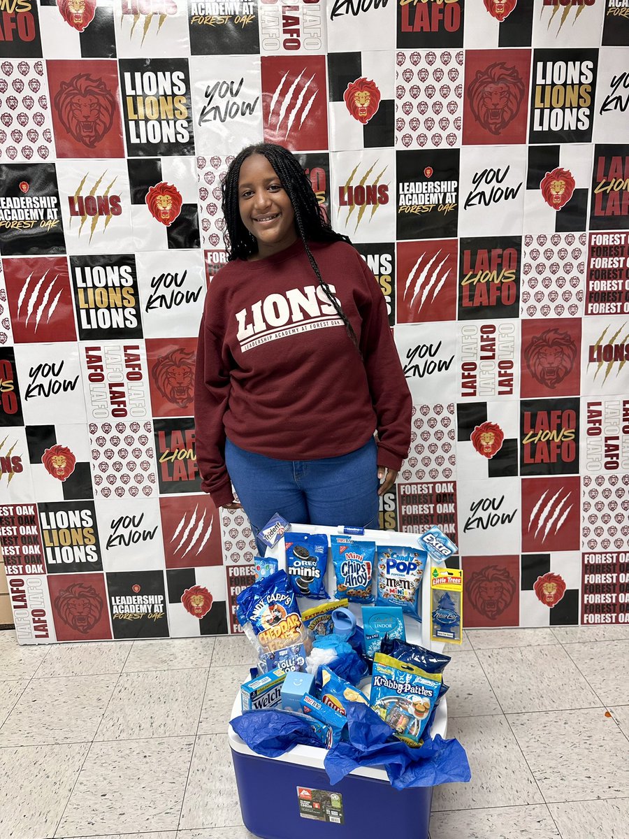 Leadership Academy at Forest Oak tweet media