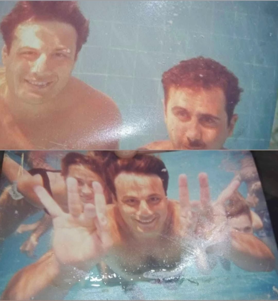 صور لمناف طلاس في شبابه الذي قضاه من صديق عمره بشار الاسد

(في إحدى الصور يشير فيها الى أيتام الاسد الذين ينتظروه حاكماً لسوريا)