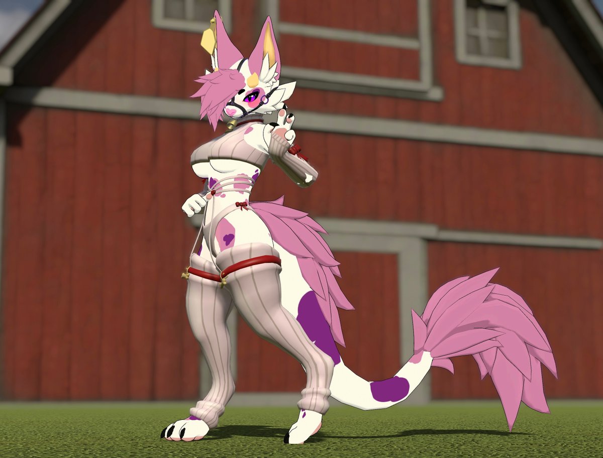 plush_cow_'s tweet photo. @xiaoquandoki10 Mooo! :3 would be super cool to get a cow fullsuit! :3 https://t.co/FpW0lgtJXj