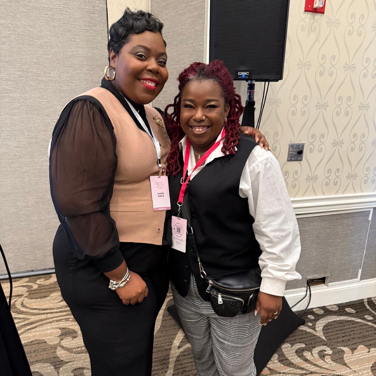USC College of Social Work (@uofsccosw) on Twitter photo Future #socialworkers Delicia McKan and Ny'Kendria Elder met Black Girls In Social Work founder Bodequia Simon at the conference. They're building meaningful connections with inspiring alumni in the profession. #BlackGirlsInSocialWork #Gamecocks Future #socialworkers Delicia McKan and Ny'Kendria Elder met Black Girls In Social Work founder Bodequia Simon at the conference. They're building meaningful connections with inspiring alumni in the profession. #BlackGirlsInSocialWork #Gamecocks