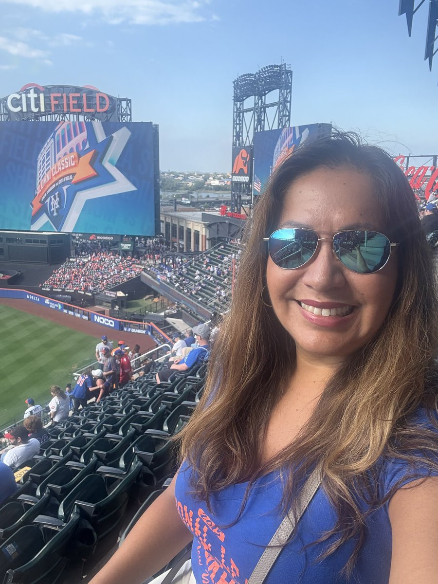 neen2c's tweet image. #LGM