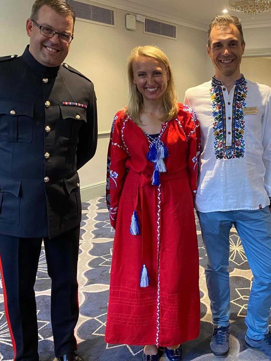 Members, partners and friends enjoyed an excellent presentation by our guest speaker, Warrant Officer Richard Stringfellow, Band Corporal Major of the Household Cavalry. Richard shared the fascinating history of this prestigious regiment and his personal journey.
#rotarians