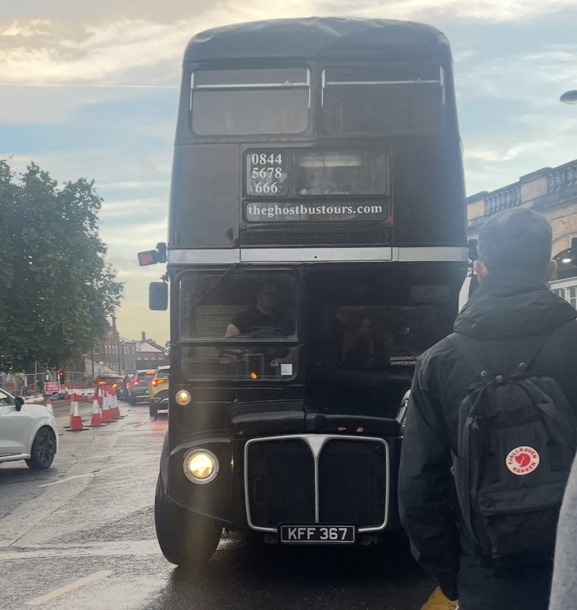 ErinGreenAuthor's tweet photo. No better way to finish the day than a ghost bus tour! #GhostBusTours π» https://t.co/Ea3HDAL6J3