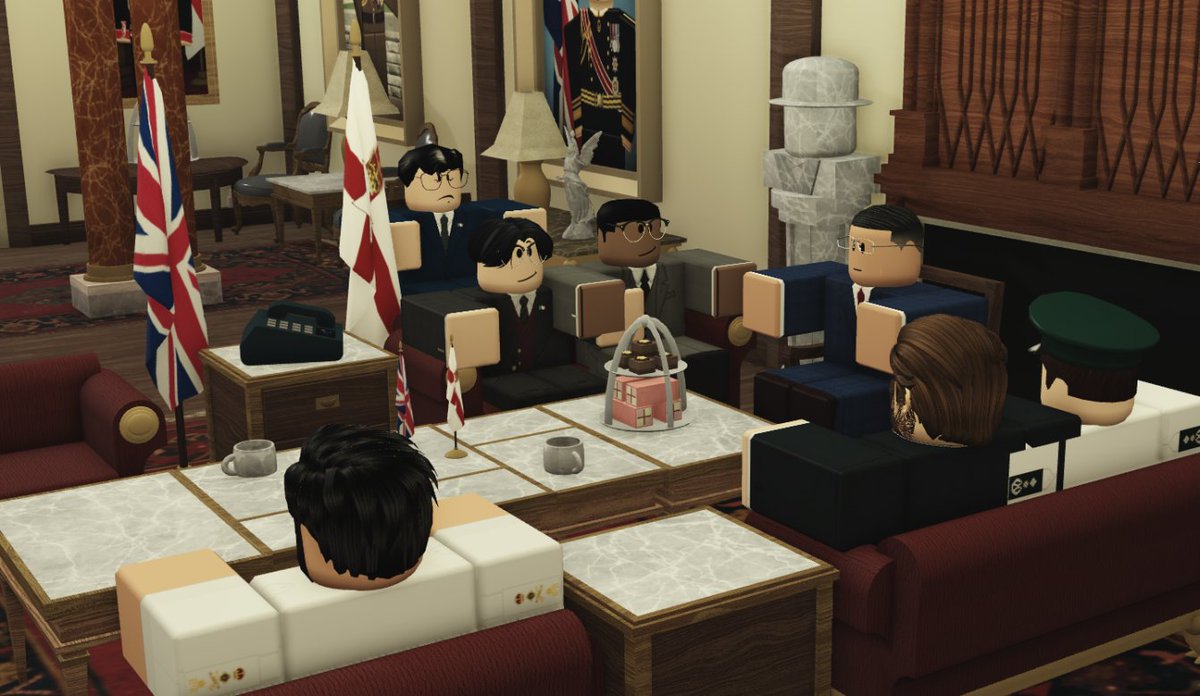🗃 Yesterday, the Secretary of State for Northern Ireland, KamDux, hosted a government meeting with the Mayor, Prime Minister, and Chief Constable to discuss the challenges currently facing the service.