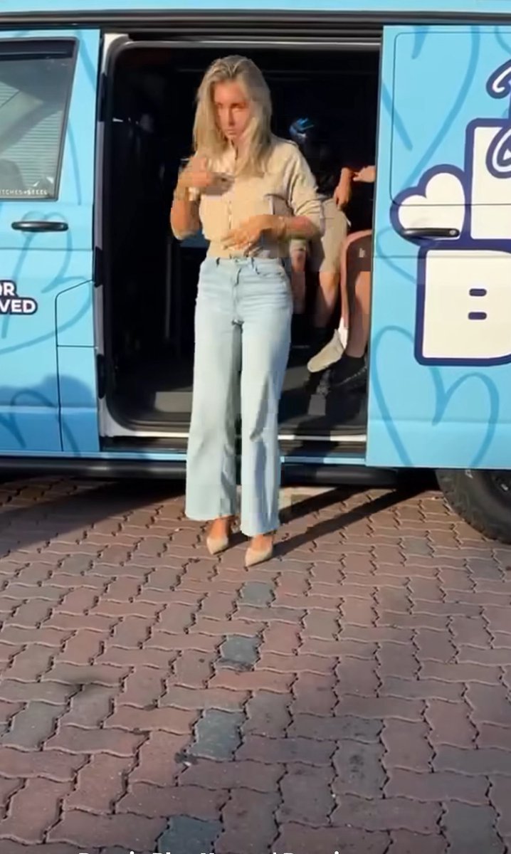 nicoraskinssocks tweet media