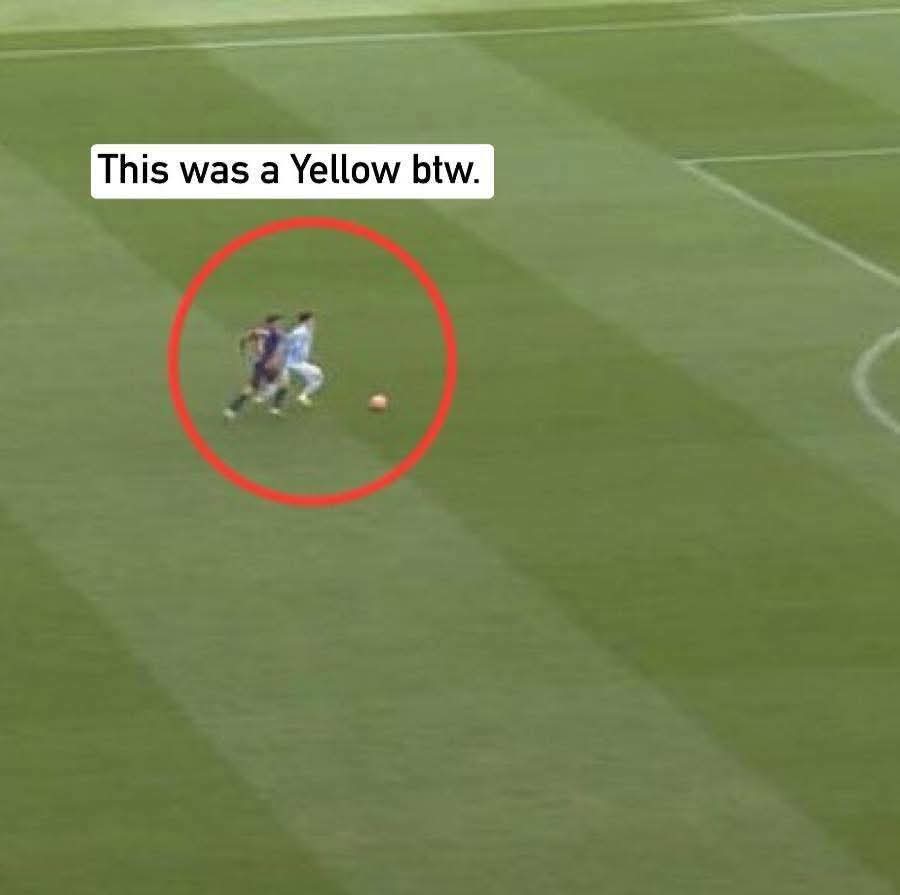 mshamimh's tweet photo. One got yellow and the other one got direct red. But the Referee is same in both matches! 😅

@LaLiga next time try to show red cards to three or four players for Madrid. Then you’ll be able to defeat Madrid! https://t.co/OWlyWYwwaw