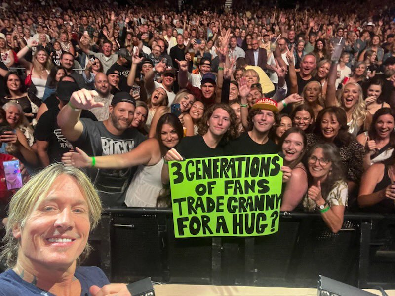 Denver 🇨🇦 tweet media