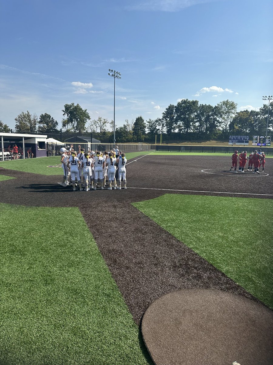 Coley Hunt hits her 2nd Home run of the game