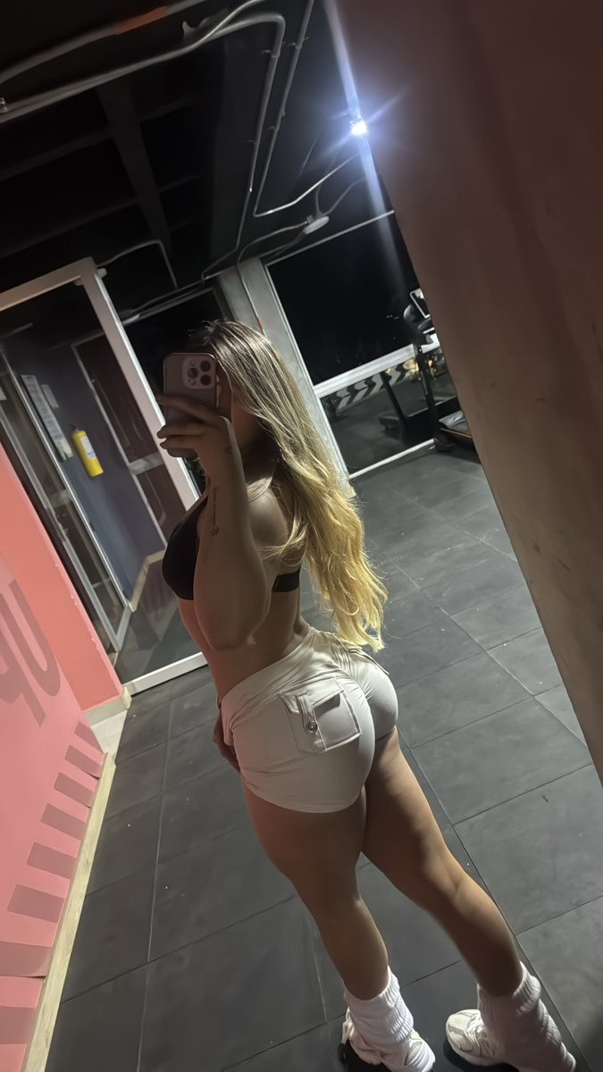 Mishell cardona tweet media