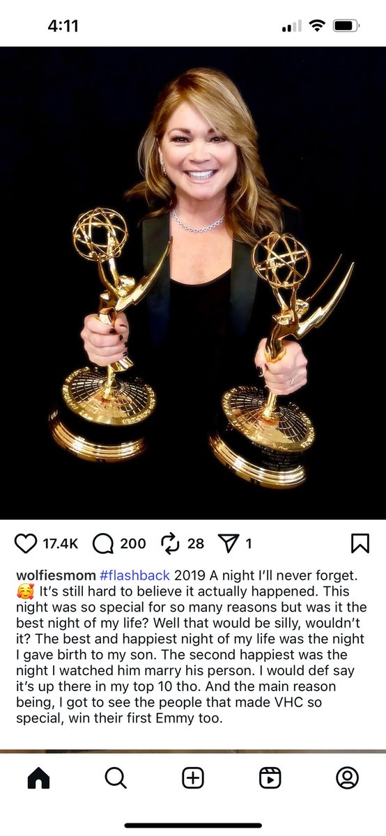 CapeFloy's tweet image. Why aren’t you OUTSIDE playing sports? 
And, why does actor Scott Wolf feel like his wife is the nanny homeschooling with a rape whistle at chapel at wartime?
#deportFloy #doingstuff