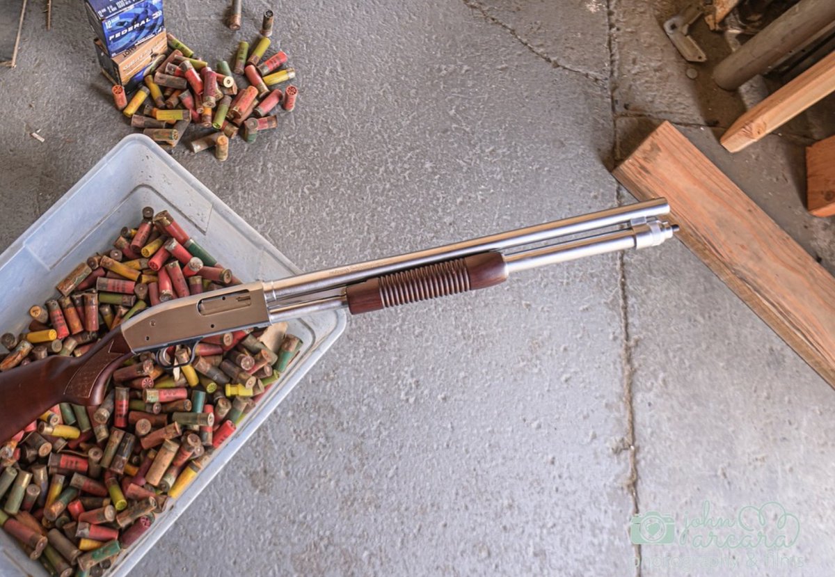 Mossberg tweet media