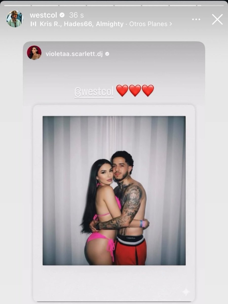 sampayoxd's tweet photo. Como se tocan las dos puntas del pene JAJAJAJAJAJ, literalmente esto es un beso de dos prepucios https://t.co/Rx40JcPWgt