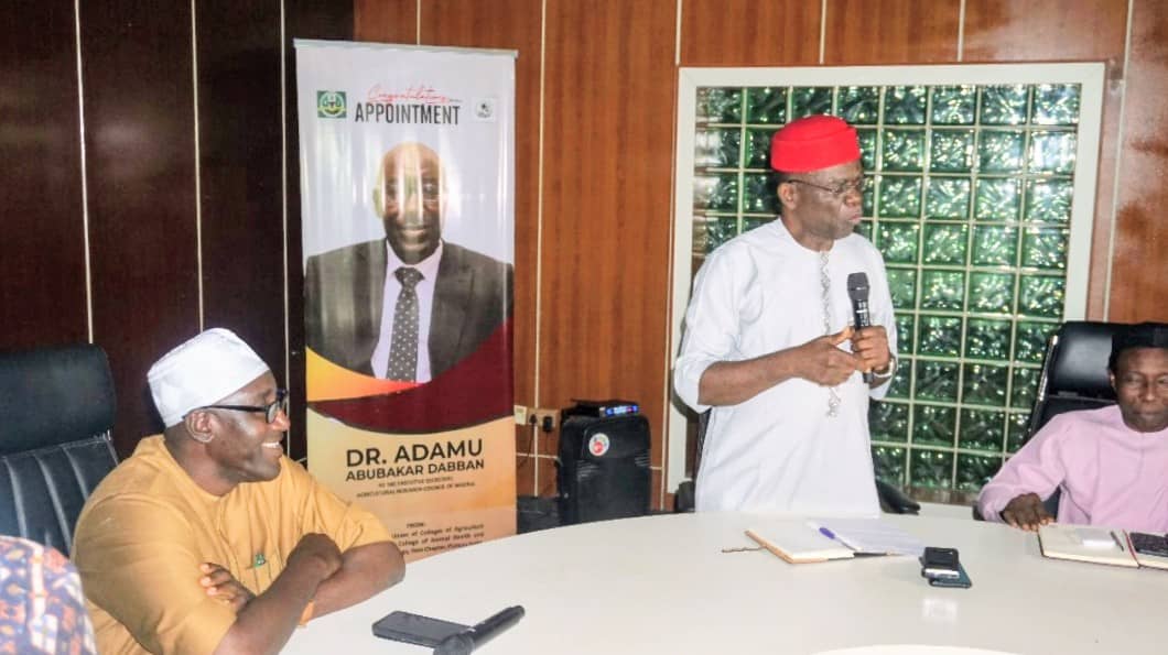 ASURI Pays a Courtesy Visit to ARCN Executive Secretary, Dr. Abubakar Dabban.

 The union pledged full support and urged collaboration. 

The ES assured them of his commitment to addressing key issues and building a peaceful "New ARCN." 
#ARCN #ASURI #Research #Nigeria