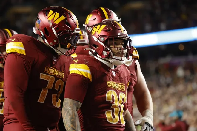 I am a Chris Rodriguez fan. 
I LOVE how he runs. Hard, angry, physical and fast. I think he treats every run as if it is a must for him to show coaches he belongs.
Next man up, and I think he can handle it.
I want to see more of Bill, too. Can't be afraid to establish a run game.