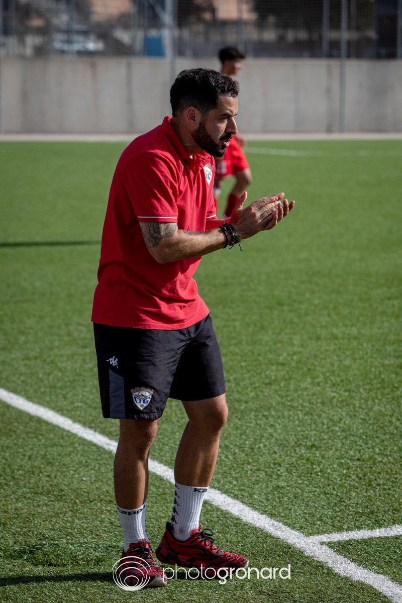 Óscar Gronard tweet media