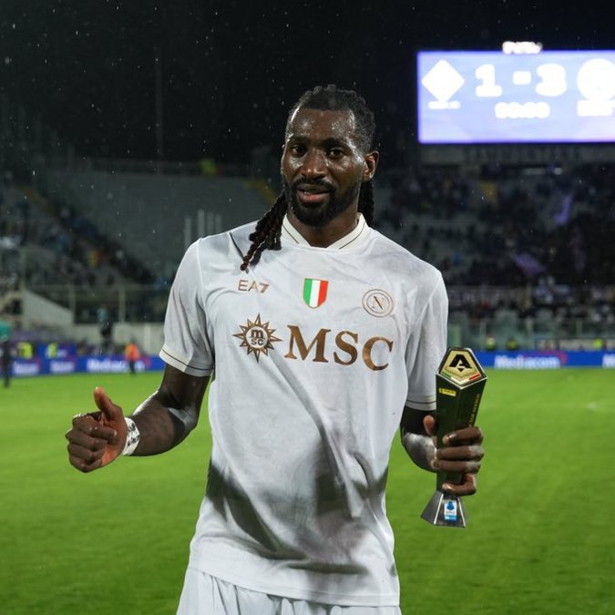 🇨🇲 أندريه فرانك زامبو أنغيسا يحقق جائزة رجل المباراة للمرة الثانية على التوالي.