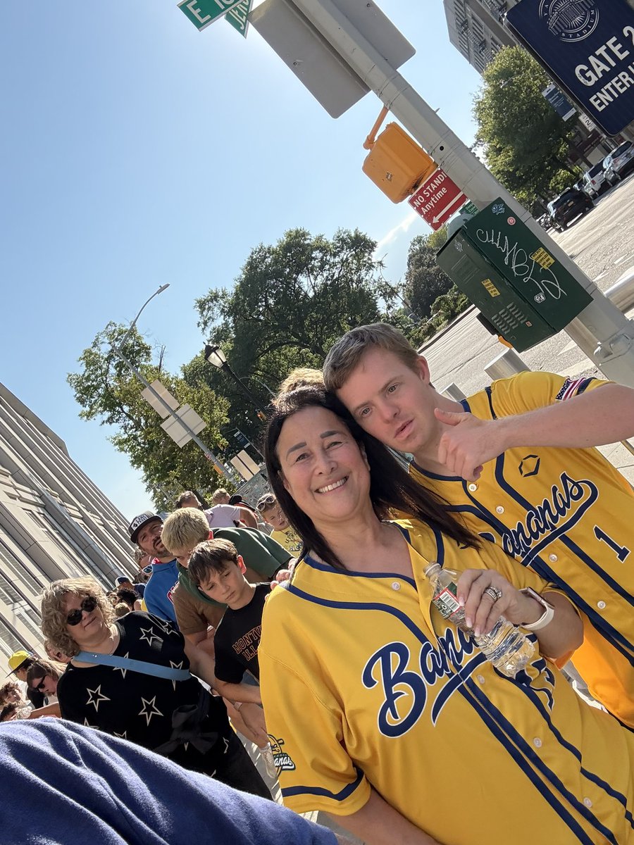 Our General Manager Matty Ice, Jimmy Brazofsky (2025 Alumni 👨‍🎓) &amp; family repoing Wilkes Baseball at the Savannah bananas 🍌 🍌 game! Great friends and memories made all from the game we love that brings us together! 

#WilkesFam
#wilkesalumni 
#GoColonels