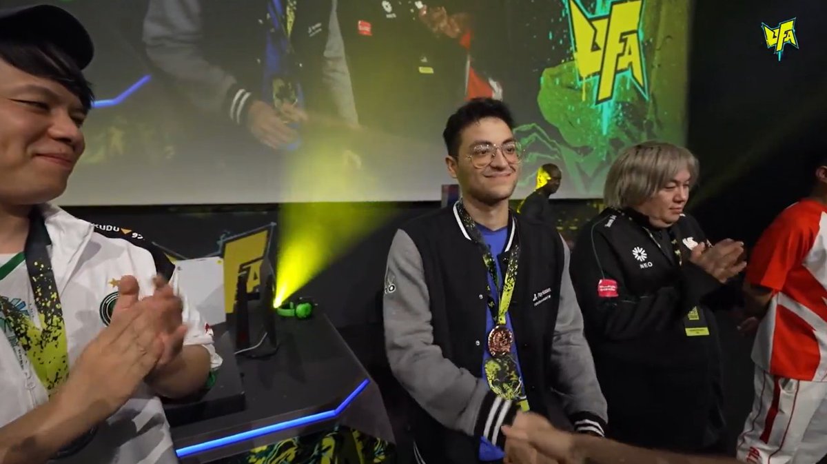 shirauzutaisa's tweet photo. #UFA2025 Fatal Fury COTW 
SNK World Championship 
1. AG | yunwu 🇨🇳 
2. Falcons | Kindevu 🇯🇵 
3. FOX | K-TOP 🇬🇷 
4. Falcons | mok 🇯🇵 
5. Yesports | RB 🇹🇼 
5. Pida 🇨🇿 
7. REJECT | SCORE 🇯🇵 
7. 小路KOG 🇯🇵 https://t.co/47hCExb2n4