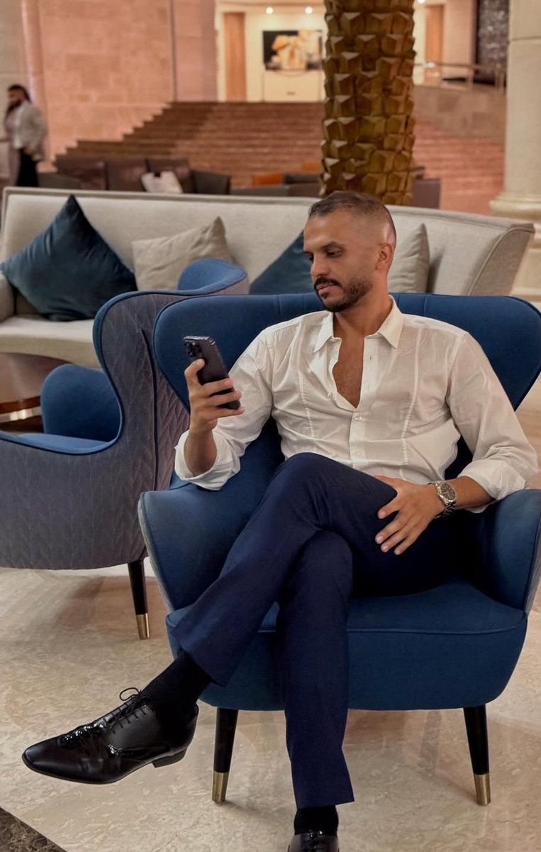 I belong under arab mens shoes

#arab #arabdom #mnwo #dom #sub #slave #master