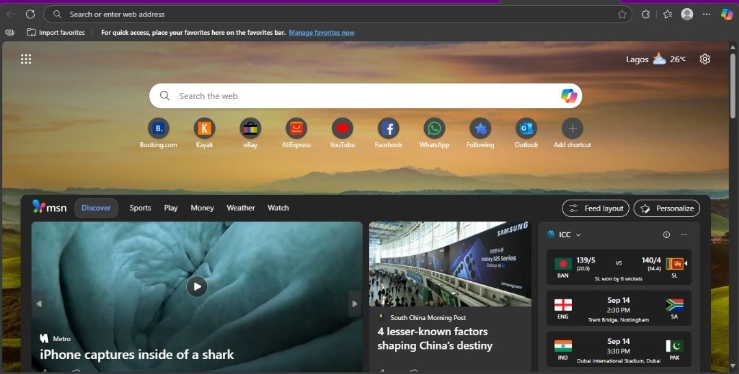 Coder_Khay's tweet image. You know what they say when chrome keeps making your 4gig ram PC hang ? Change to edge ๐