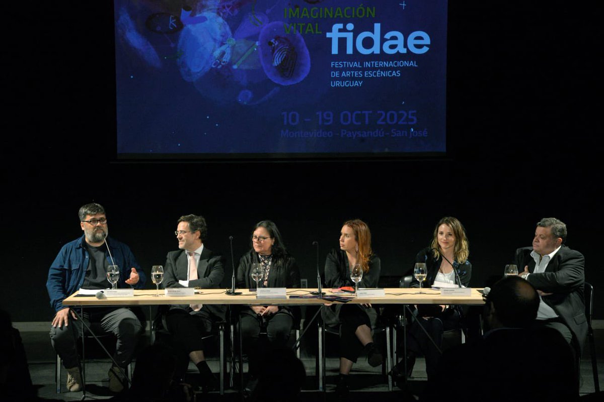 FIDAE - Festival Internacional de Artes Escénicas tweet media