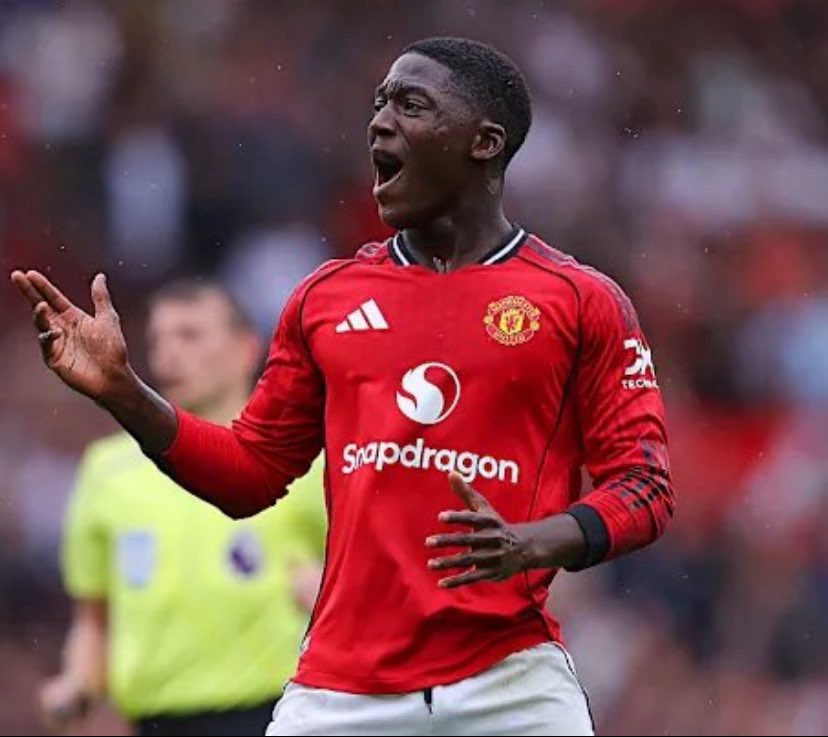Utdtruthful's tweet image. 🚨🗣️ Amorim on Mainoo not being a starter in the Premier League:
"Sometimes, it's a coach's opinion. I remembered Vitinha wasn't playing for Wolves, and now, maybe he is the best midfielder in the world.
The way I play is completely different from the previous manager.
I…