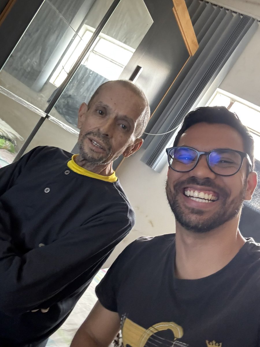 O velho Mano descansou. Que misto de sentimentos desde ontem. Predominam a saudade dos bons momentos e os aprendizados da convivência, que nem sempre foi a ideal. Não olhei pro retrovisor, painho, e fiz tudo que estava ao meu alcance pelo senhor. Você se foi CONSCIENTE disso ⚽️💔