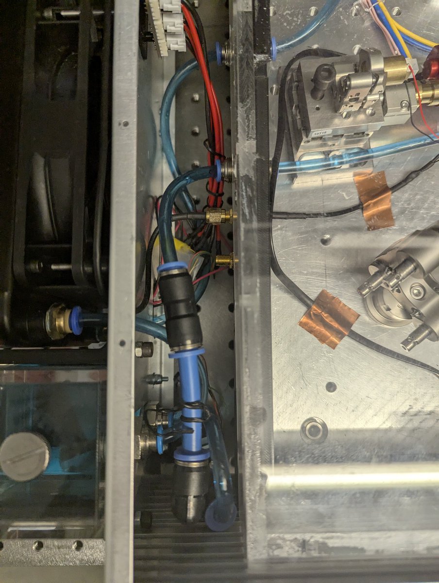 el_gato_pan's tweet image. @Inslogic3D
Thanks for this magnificent PA12-CF, Im starting to use it for my prototype (sorry for not sharing the full prototype picture, but there are some intelectual property involved)
#Inslogic3D
#InslogicPrintToLast
#InslogicEngineeringMaterial