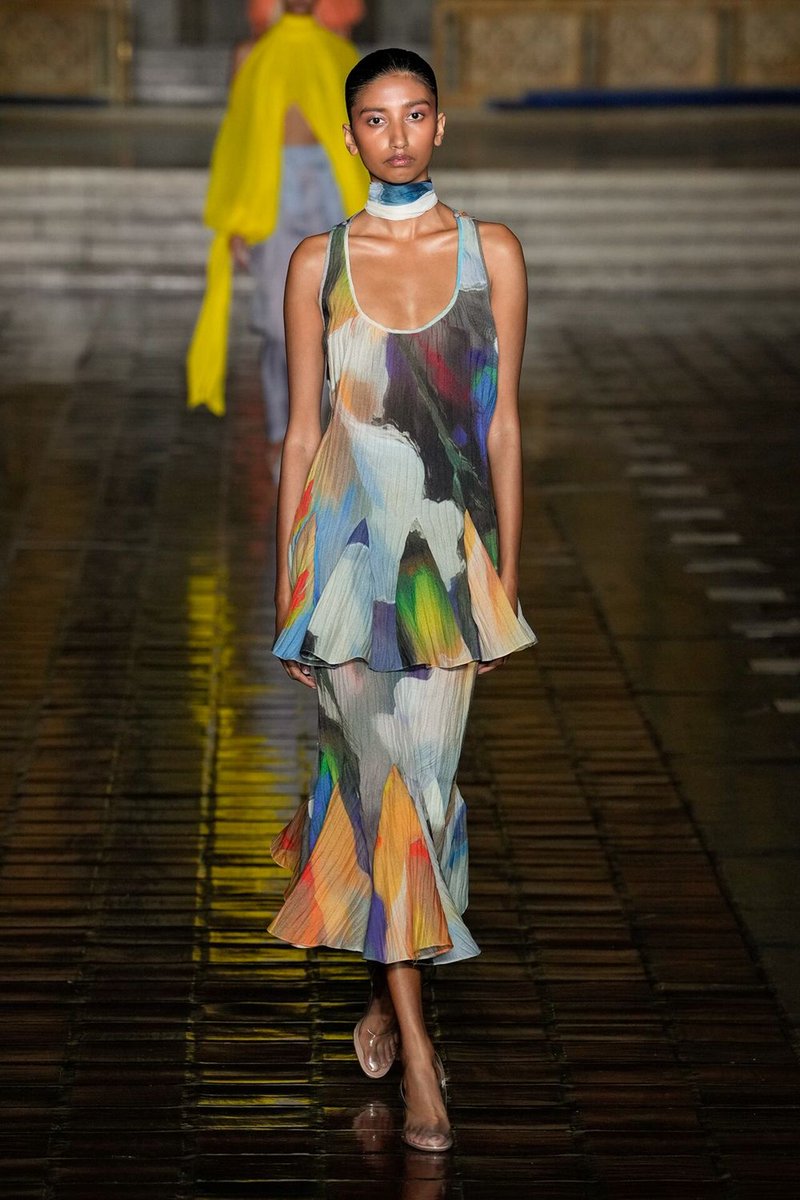 kendam_com's tweet image. Prabal Gurung Spring Summer 2026 collection fashion show at New York Fashion Week SS26 (September 13, 2025) kendam.com/news/fashion-s…

#PrabalGurung #SS26 #Runway #NewYork #FashionWeek #NYFW #Kendam