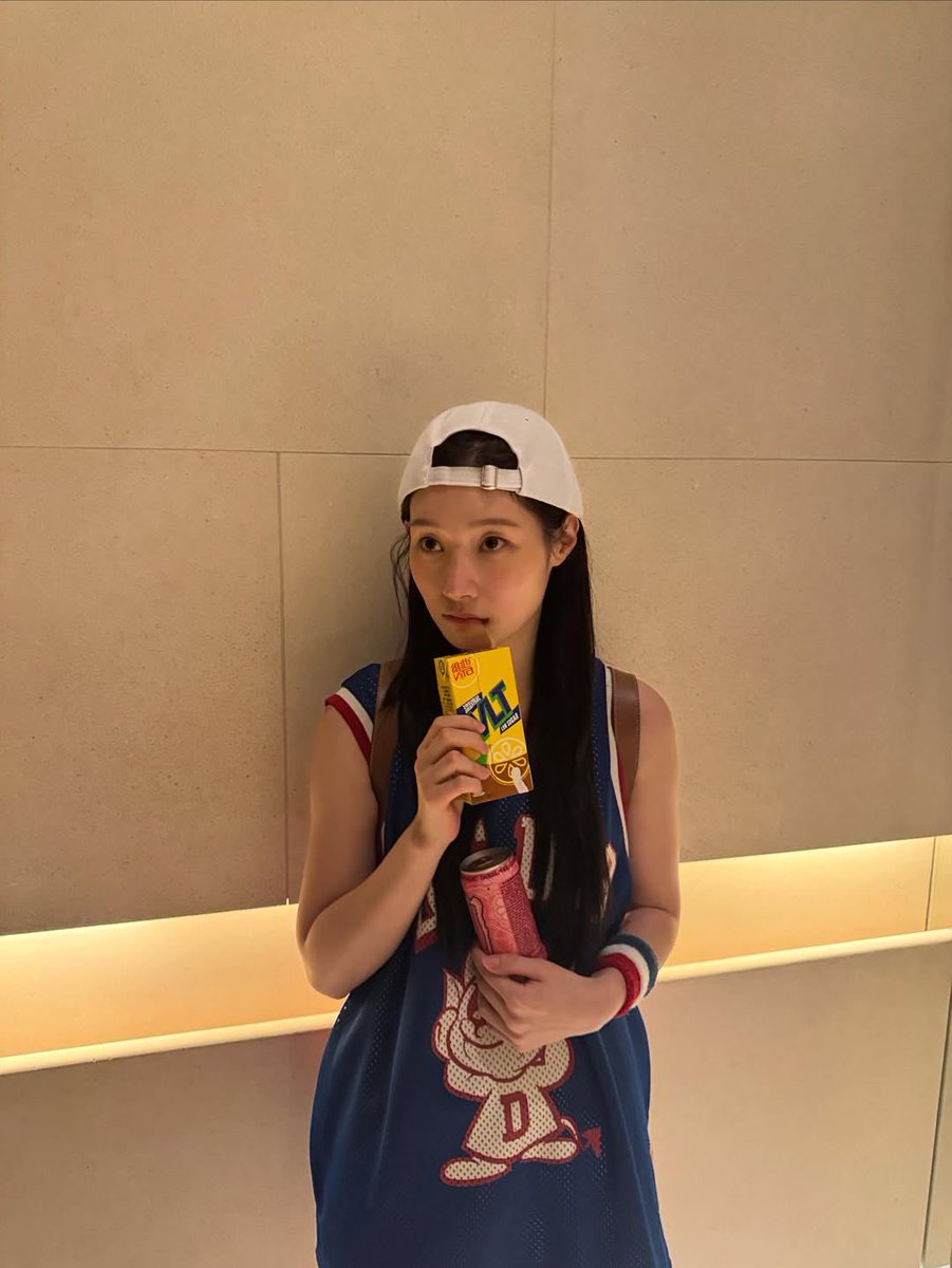 Loves Chaeyeon tweet media