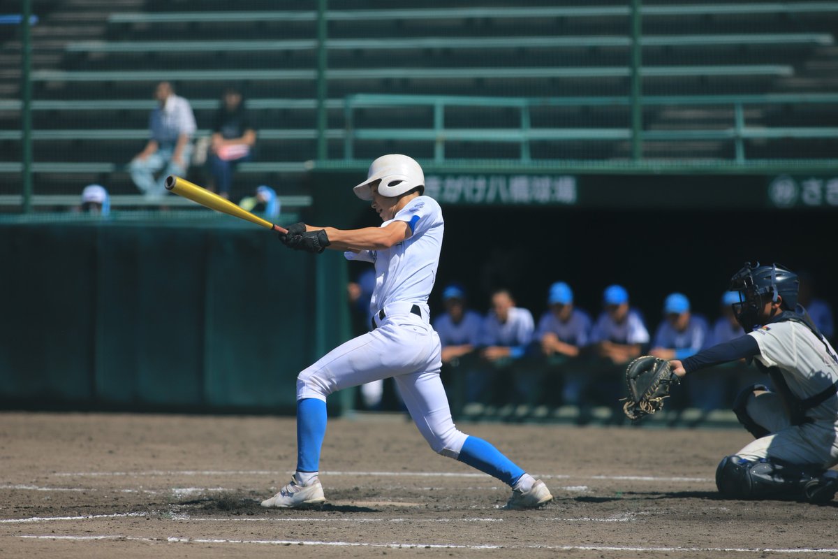 sisinji's tweet image. 第77回秋季東北地区高等学校野球秋田県大会   
さきがけ八橋球場            
秋田工業高校対秋田南高校     

秋田工業高校　　    

小玉　暖人  (2年　泉中学校）
白鳥　旺汰（2年　城南中学校）

 #質実剛健 
#金砂ブルー