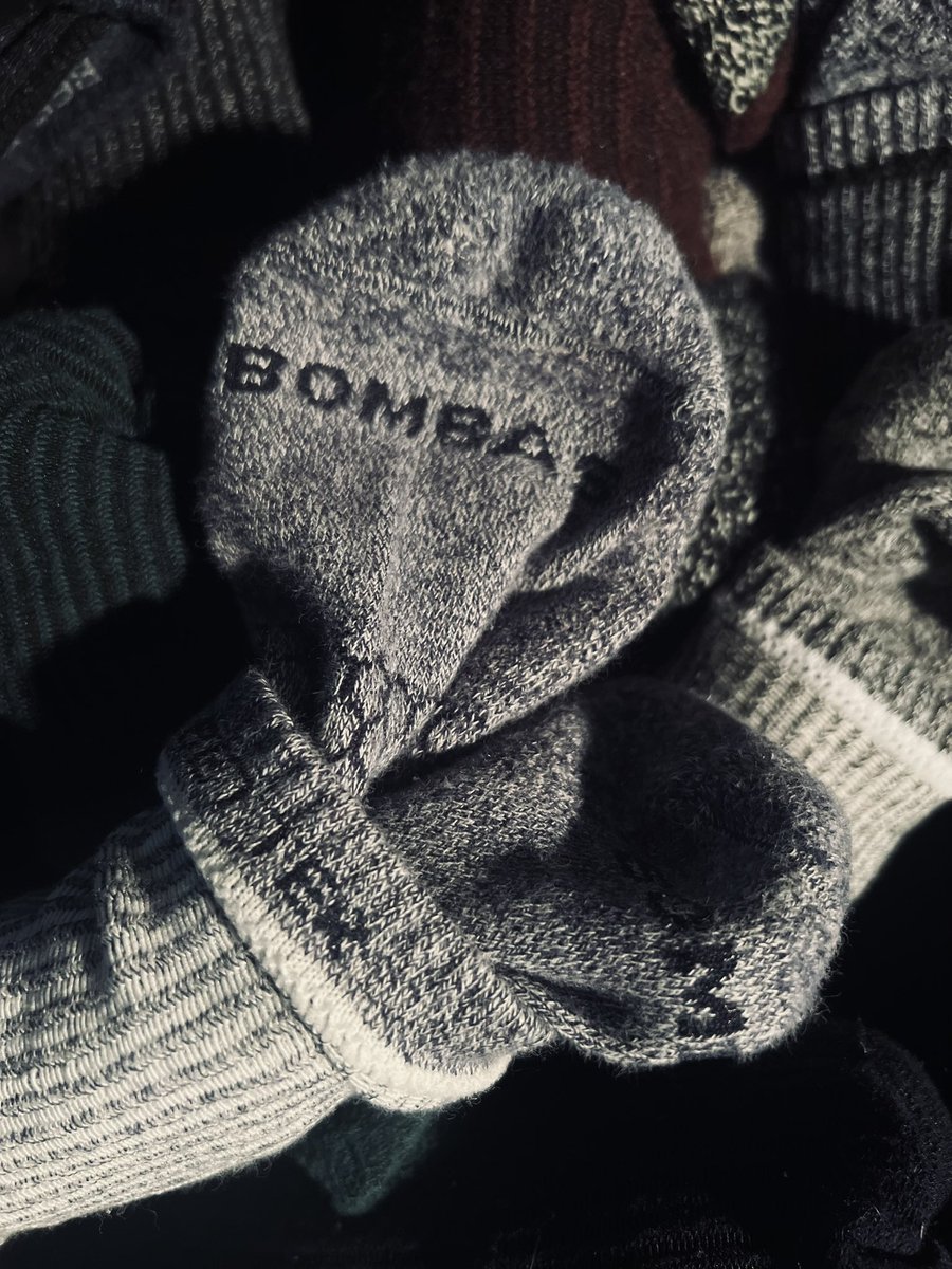 SarinGasFelon's tweet photo. shoutout to @KylePallo for the @BOMBAS recommendation!! these things have some serious load capacity!! 💦💦🧦 #cumsock #cumcatcher #massiveloads https://t.co/8e2h9jeU44