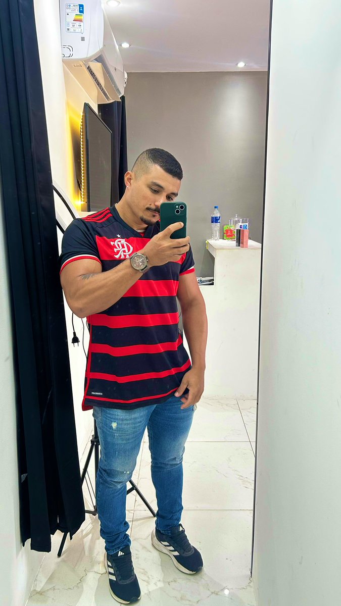 bionico321's tweet photo. ❤️🖤 https://t.co/gvXuF66994