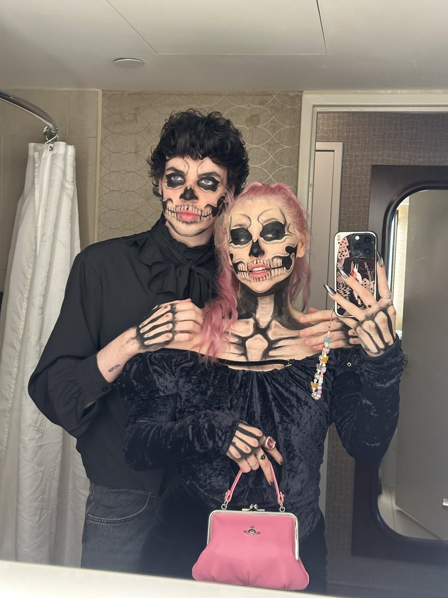 brooke ✨🍒🥞 tweet media