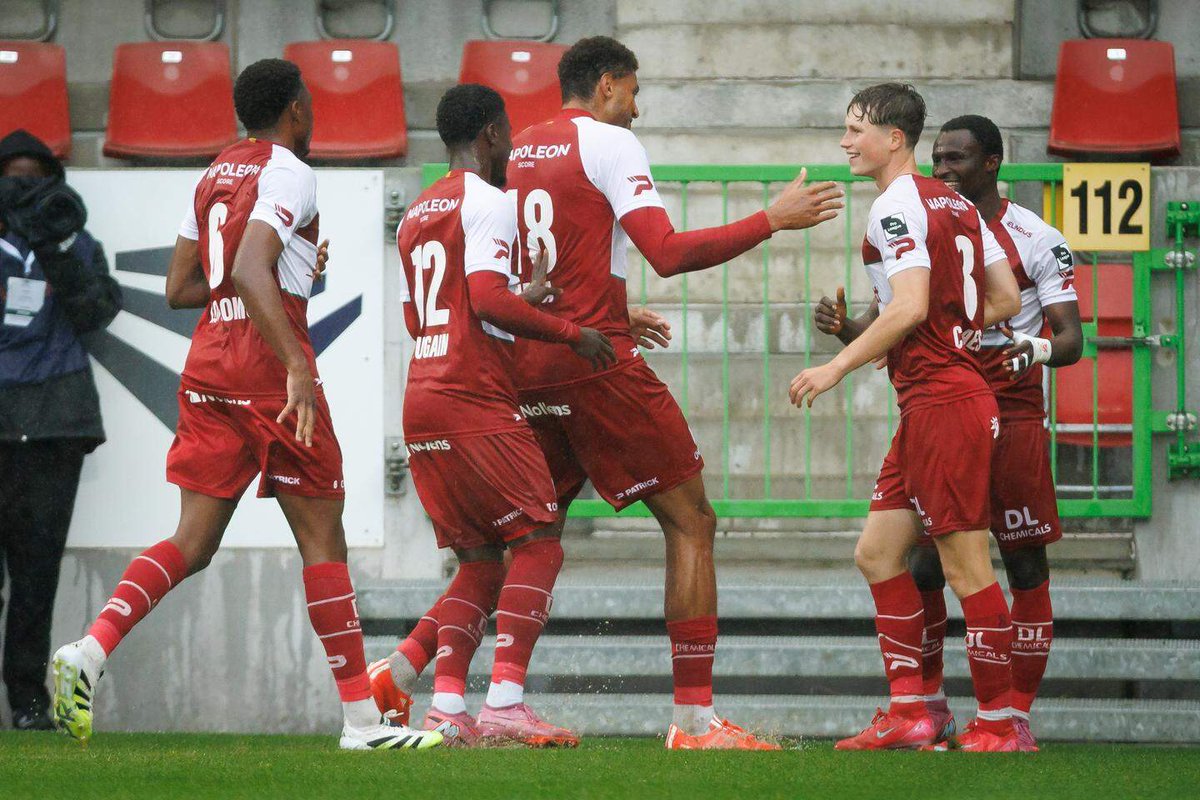 FootballGoats97's tweet image. 📷 YANNICK CAPPELLE (22) – Zulte Waregem – Left Back
📷 7 GAMES - 2 G/A
📷 Zulte Waregem 2 - 0 OH Leuven
Yannick Cappelle scored his first goal of the season and Man of the Match today against OH Leuven.
📷 A young talent to watch closely
#nextgen | #zultewaregem | #ProLeague