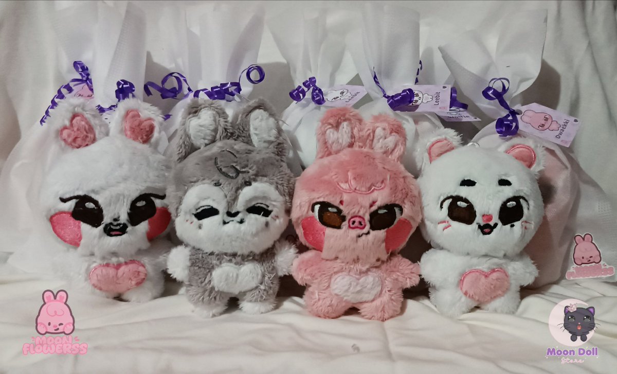 Moon Doll Store 🌙🐈⬛ (@moondollstore) on Twitter photo Nossos primeiros SKZOO fanmade fabricados no Brasil 🥹💜nasceram de uma parceria incrível entre a Moon Doll Store e <a href="/moonflowerssart/">⋆˖⁺‧₊☽ Moonflowerss ☾₊‧⁺˖⋆</a>
Cada detalhe foi feito com muito carinho e amor. Em breve os próximos 4 SKZOO serão lançados!!
#StrayKids #SKZOOfanart #SKZOO
#Stay Nossos primeiros SKZOO fanmade fabricados no Brasil 🥹💜nasceram de uma parceria incrível entre a Moon Doll Store e <a href="/moonflowerssart/">⋆˖⁺‧₊☽ Moonflowerss ☾₊‧⁺˖⋆</a>
Cada detalhe foi feito com muito carinho e amor. Em breve os próximos 4 SKZOO serão lançados!!
#StrayKids #SKZOOfanart #SKZOO
#Stay