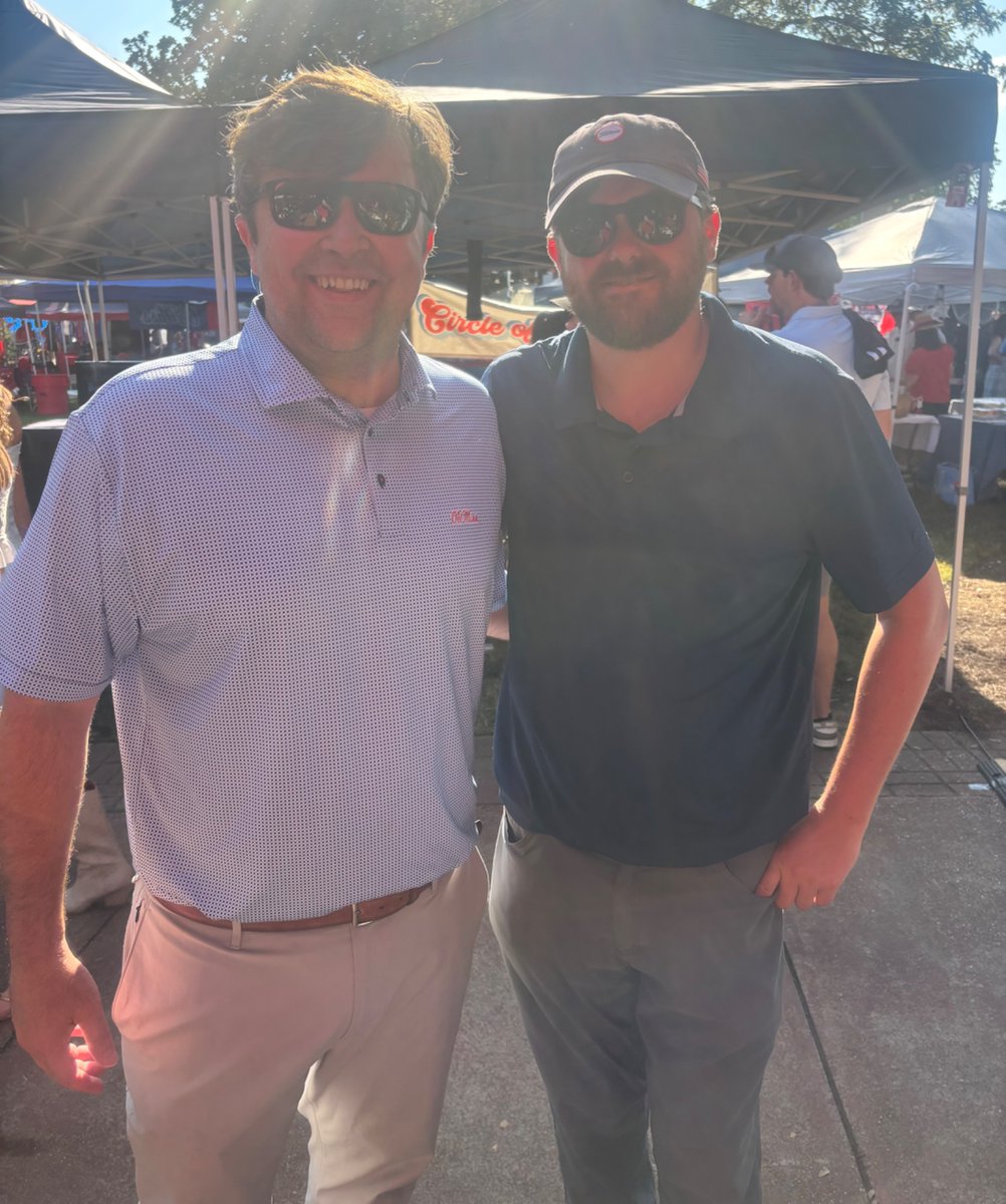 Great time visiting with Ole Miss College Republicans and conservatives in the Grove! #GoRebels