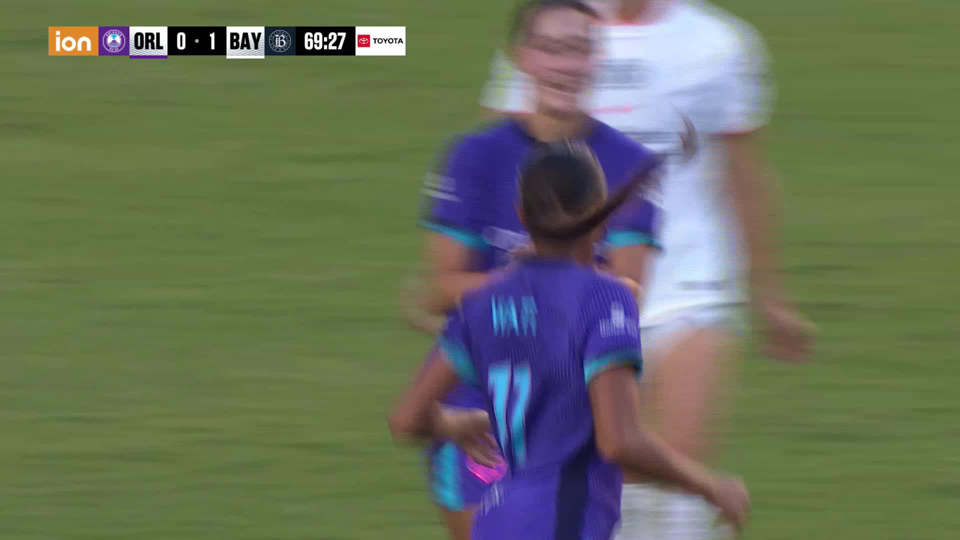Ally Watt leaps and finishes the chance to equalize 🙌
